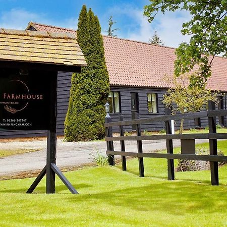 The Farmhouse At Fincham Bagian luar foto