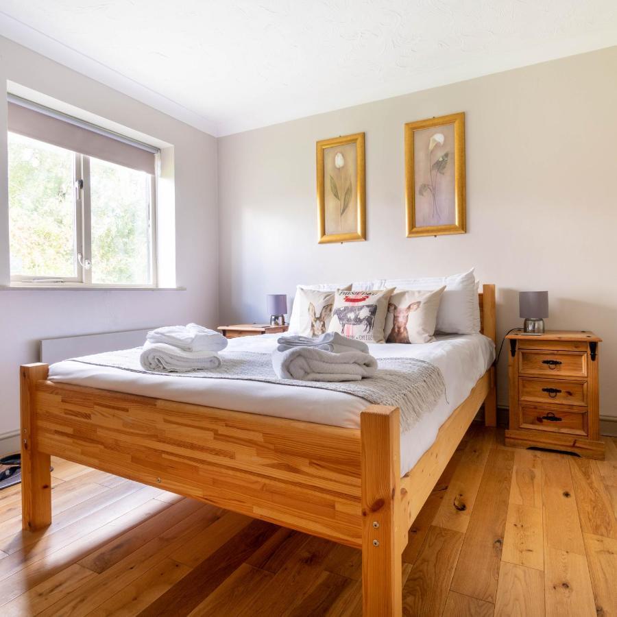 The Farmhouse At Fincham Bagian luar foto