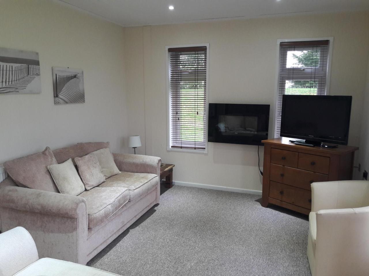 The Farmhouse At Fincham Bagian luar foto